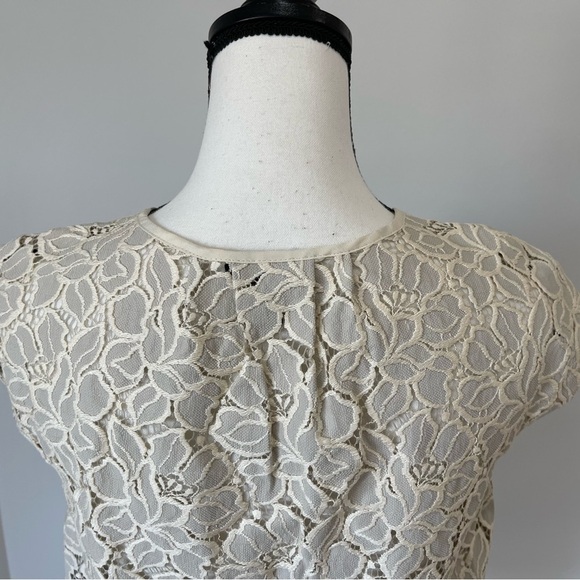 J.Crew 2 Tall sleeveless top  adorable lace like design - Picture 17 of 17
